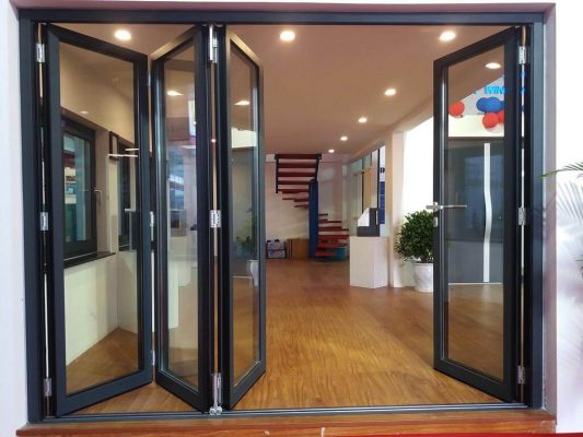 Lắp cửa kính cường lực