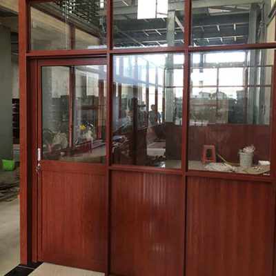 Vách Ngăn Nhôm Kính Quận 10
