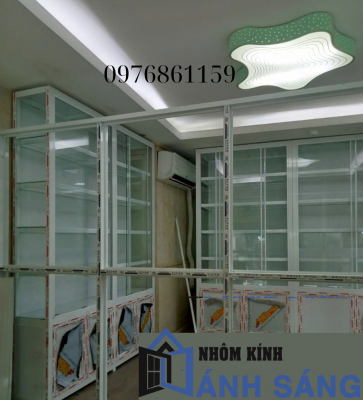 Thợ làm tủ quầy thuốc tây tại TP. HCM