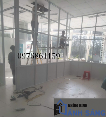 https://nhomkinhanhsang.com/nhung-luu-y-an-t…u-dung-nhom-kinh/