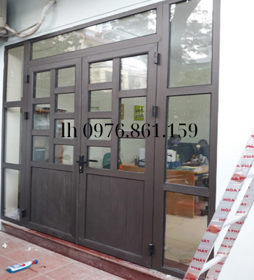 cửa nhôm kính cường lực