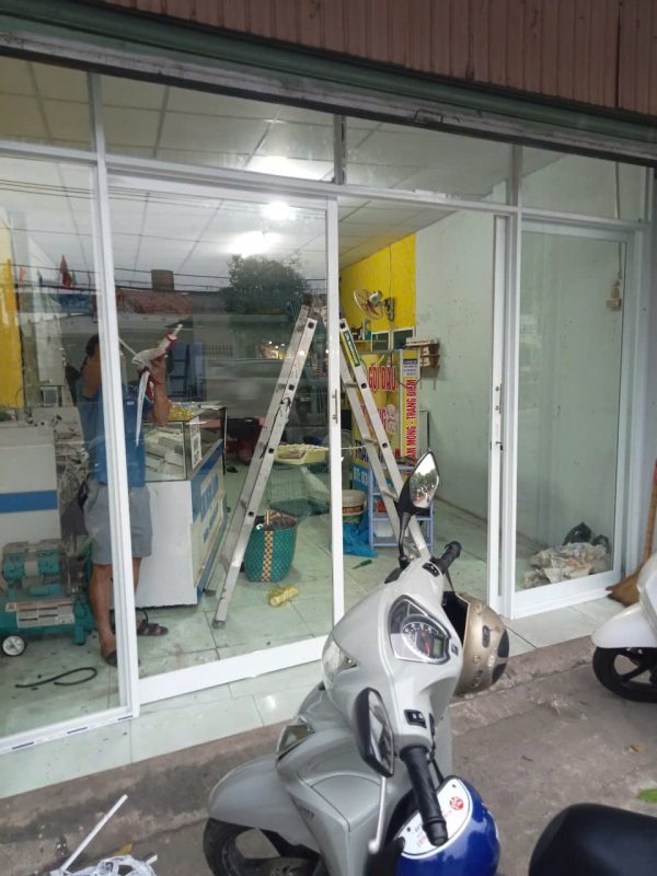 Nhôm Kính Ánh Sáng